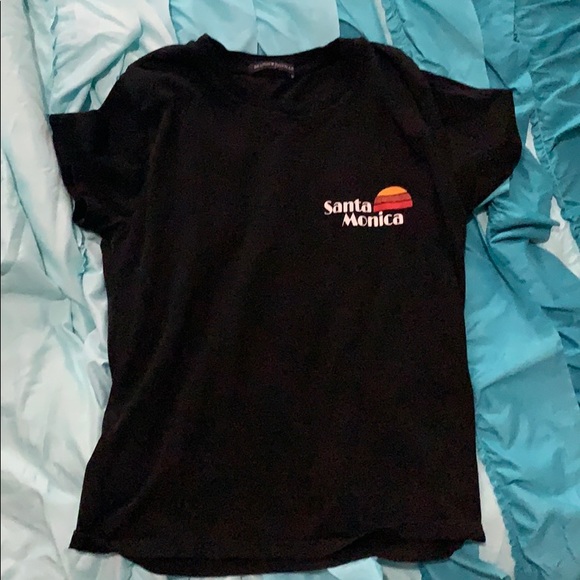 Brandy Melville T-shirt - Picture 4 of 4